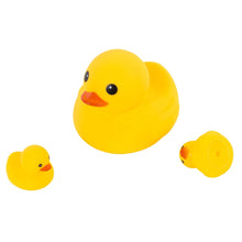 Load image into Gallery viewer, Duck Family Tub Toy, (3)